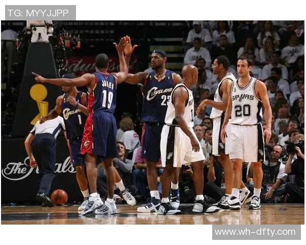 精彩对决回顾:vs骑士全场比赛录像重温与精彩瞬间分析 精彩对决回顾:vs骑士全场比赛录像重温与精彩瞬间分析